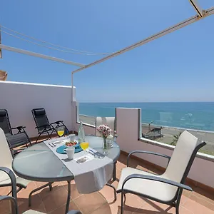 wintowinrentals-amazing-front-sea-view-relax.es-andalucia.com/